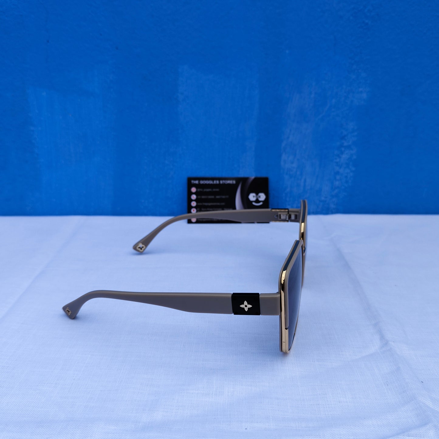 Oversized Women Sunglasses 03