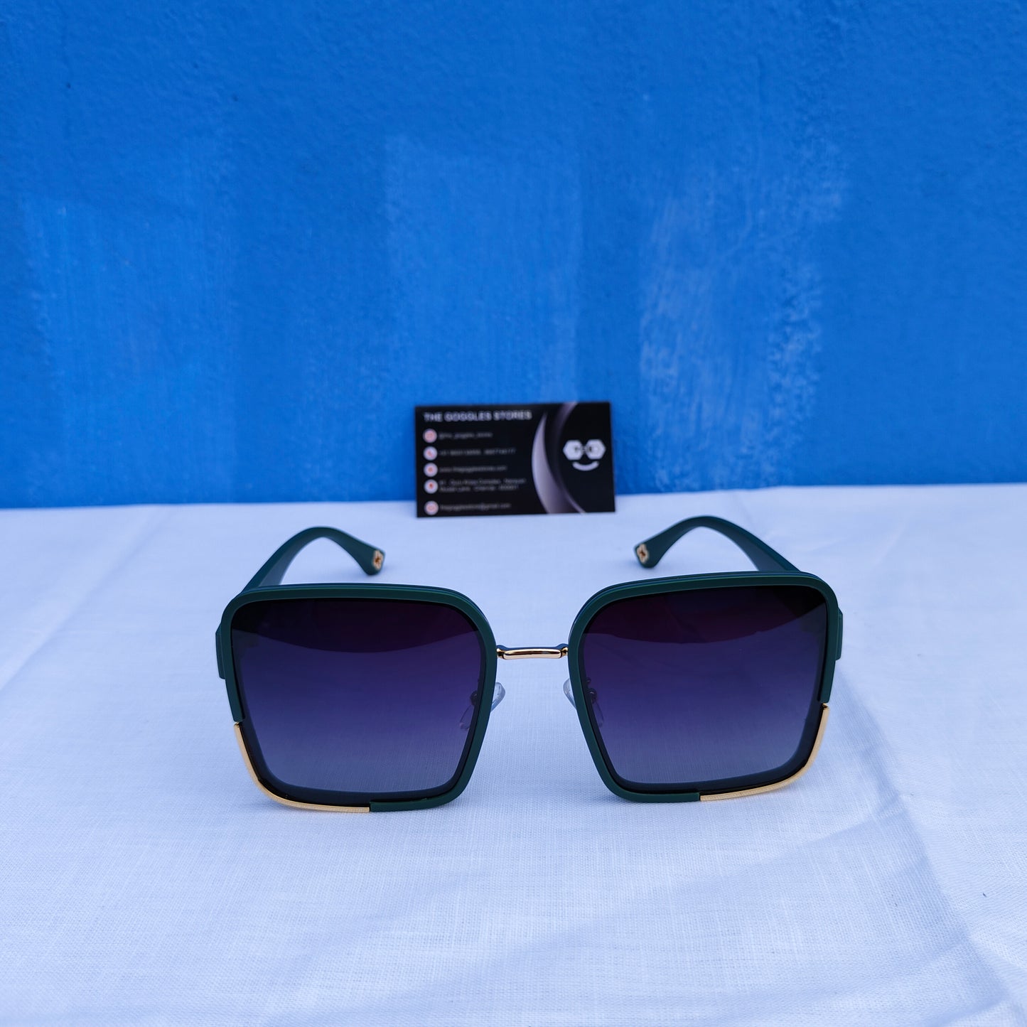 Oversized Women Sunglasses 03