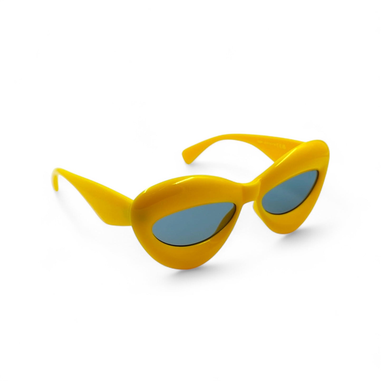 Retro Lip Sunglasses