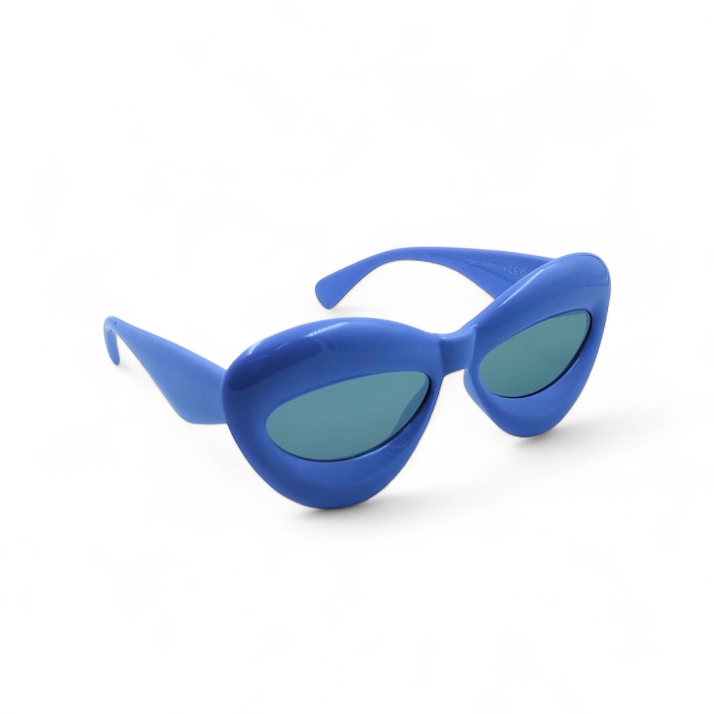 Retro Lip Sunglasses
