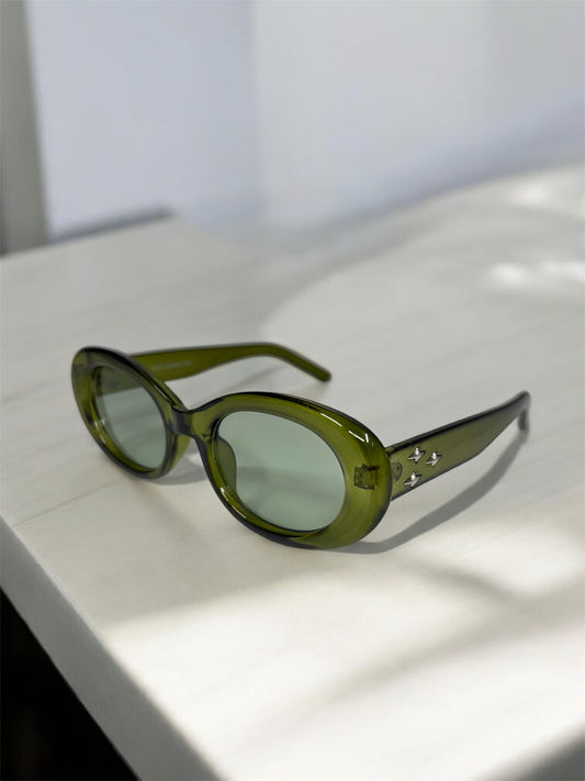 Vintage Oval Star C08