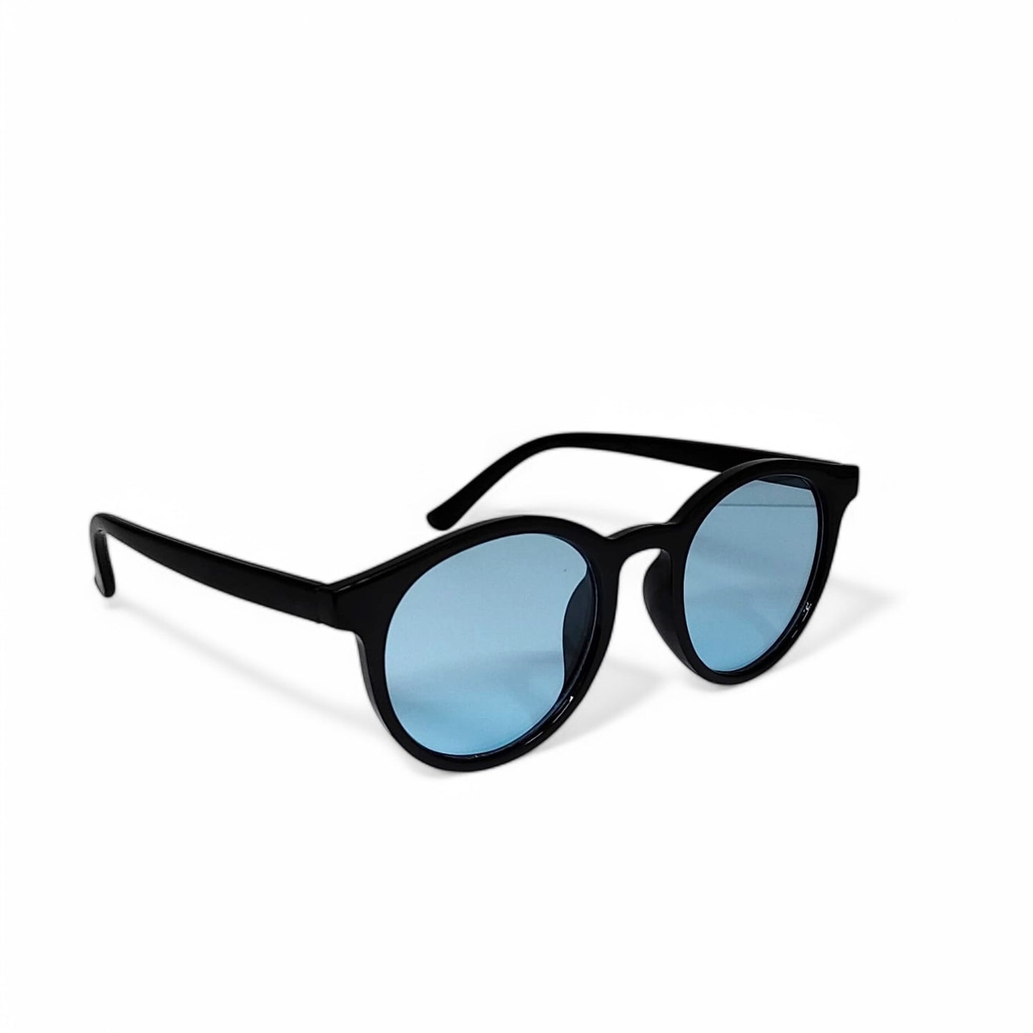 Classic round unisex sunglasses