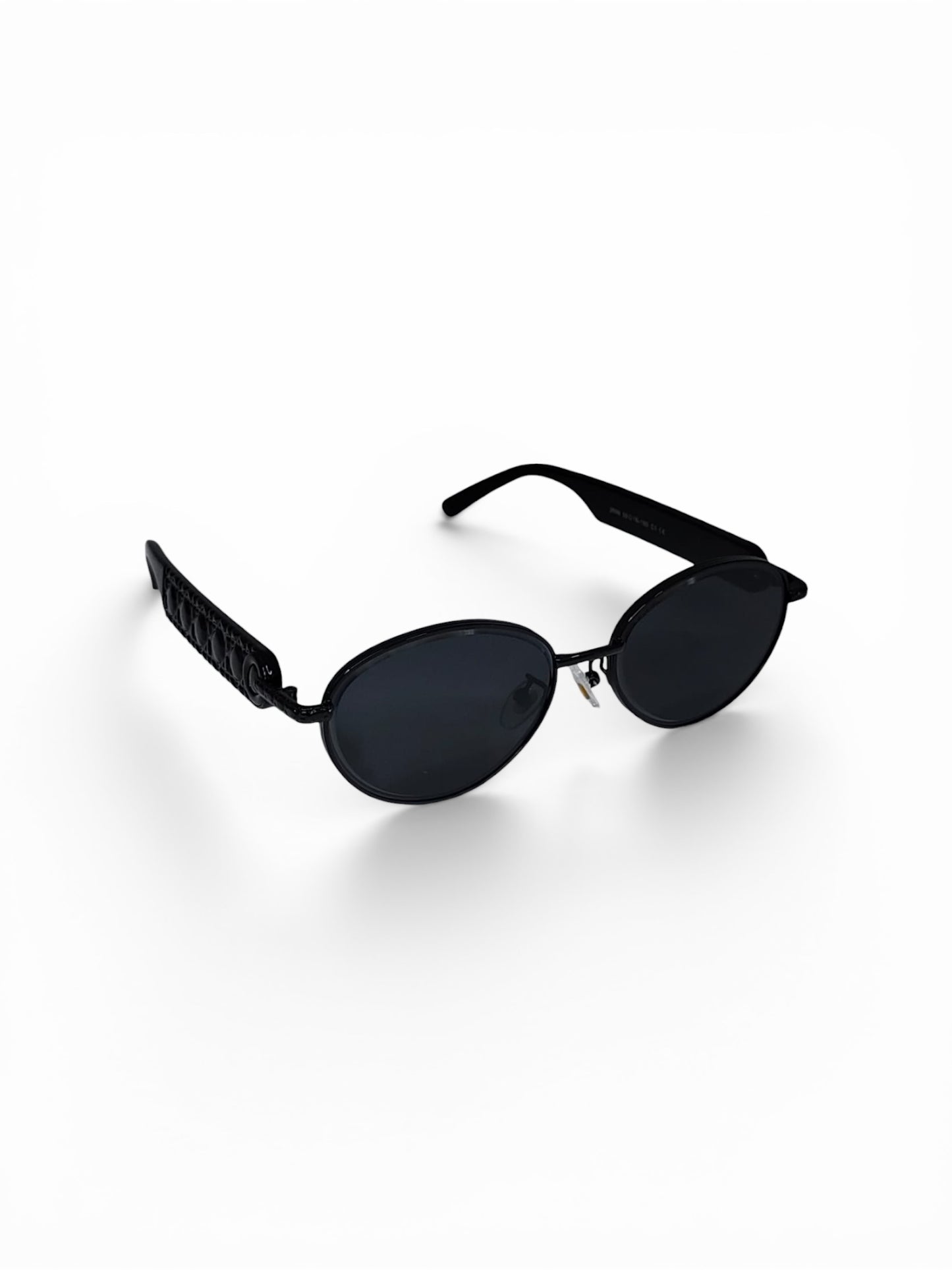 Luxe Oval Metallic Sunglass 99