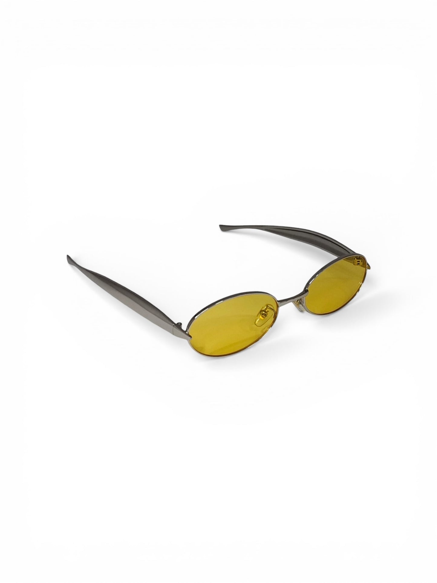Thick Metal Oval Sunglass