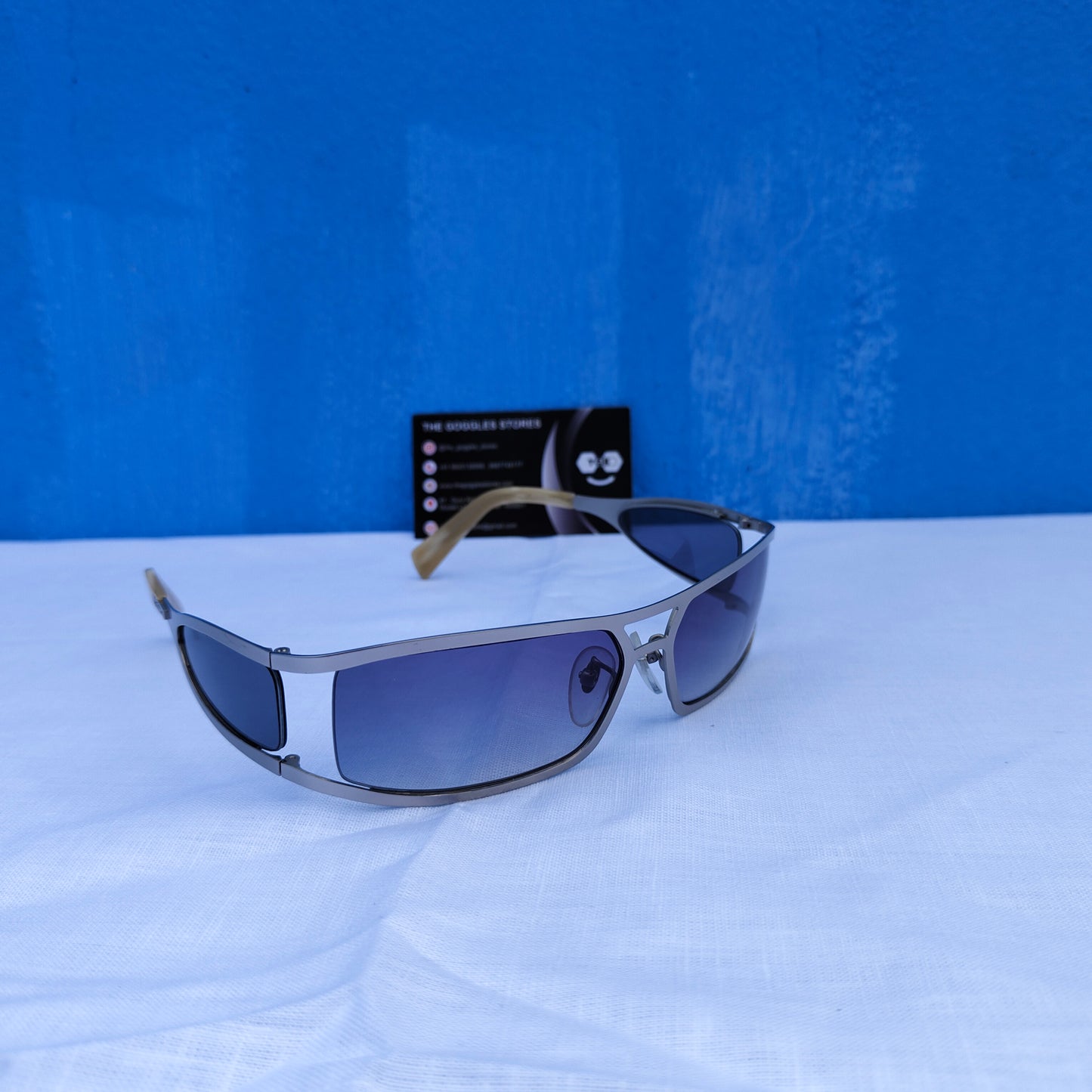Y2k vintage wraparound 02 metallic sunglasses