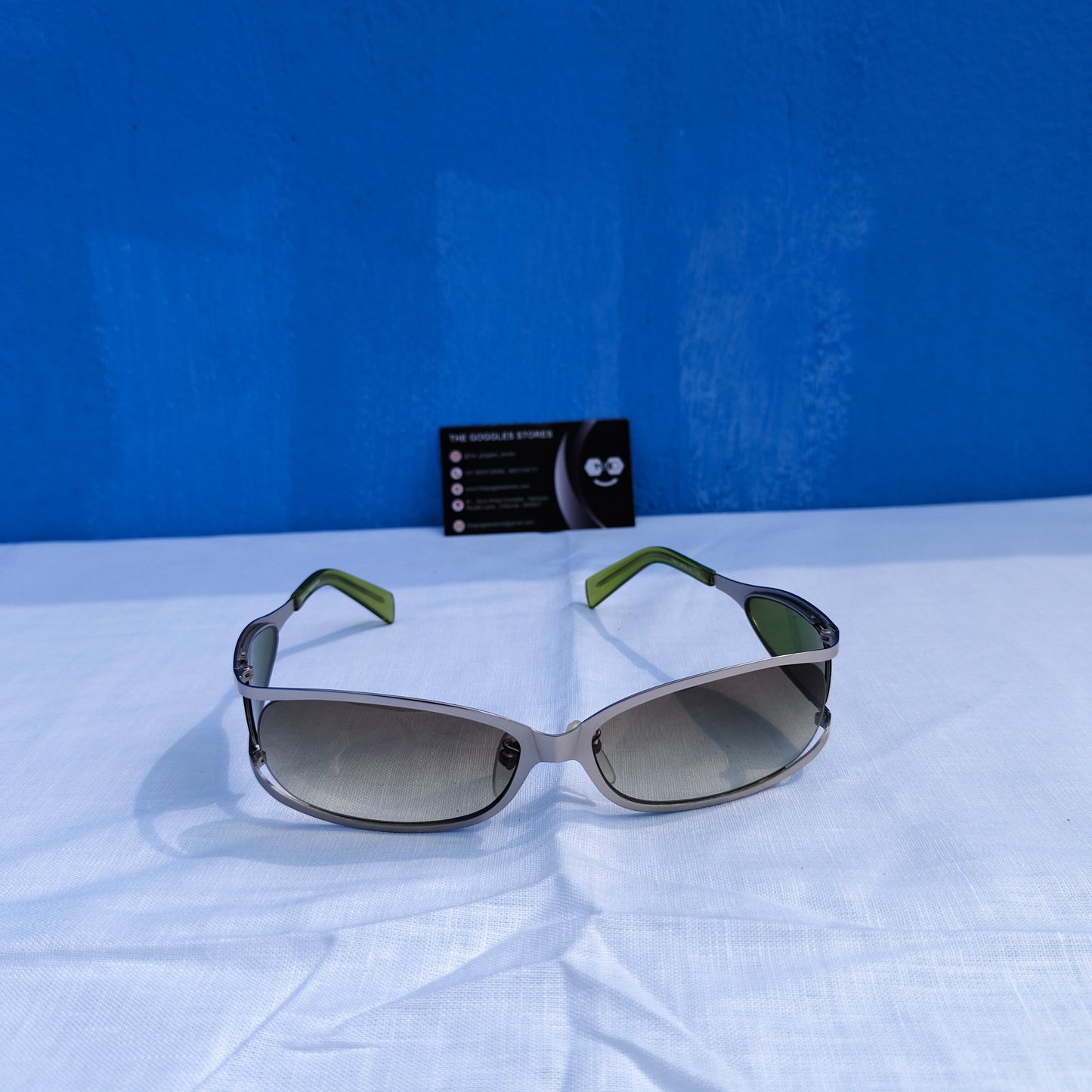 Y2k vintage oval metallic sunglasses