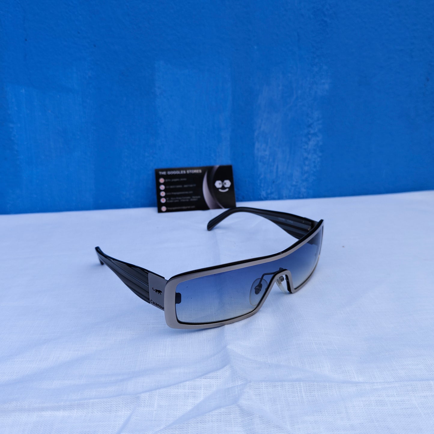 Y2k vintage wraparound 01 metallic sunglasses