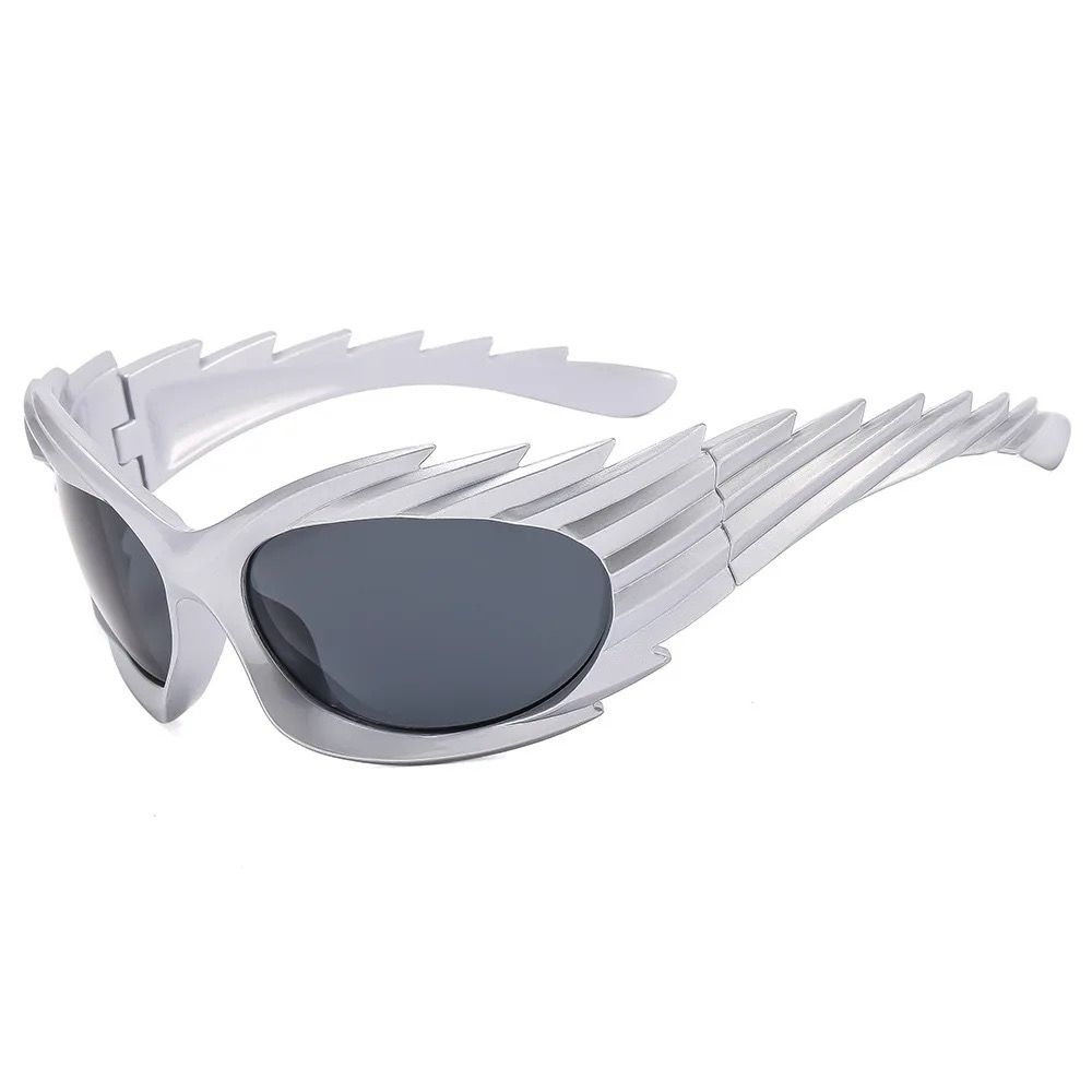 Futuristic unisex sunglasses