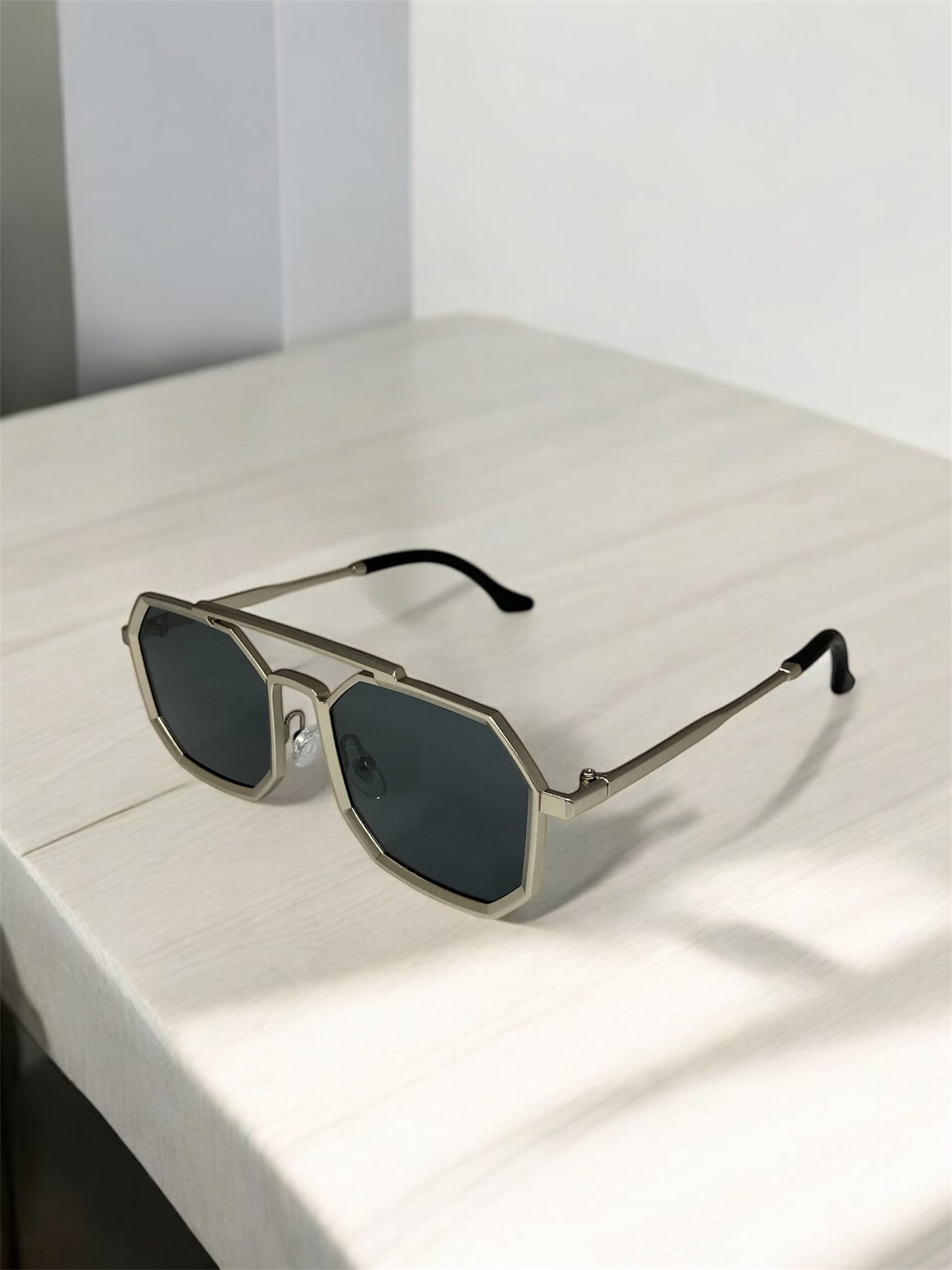 Square Aviator Metal