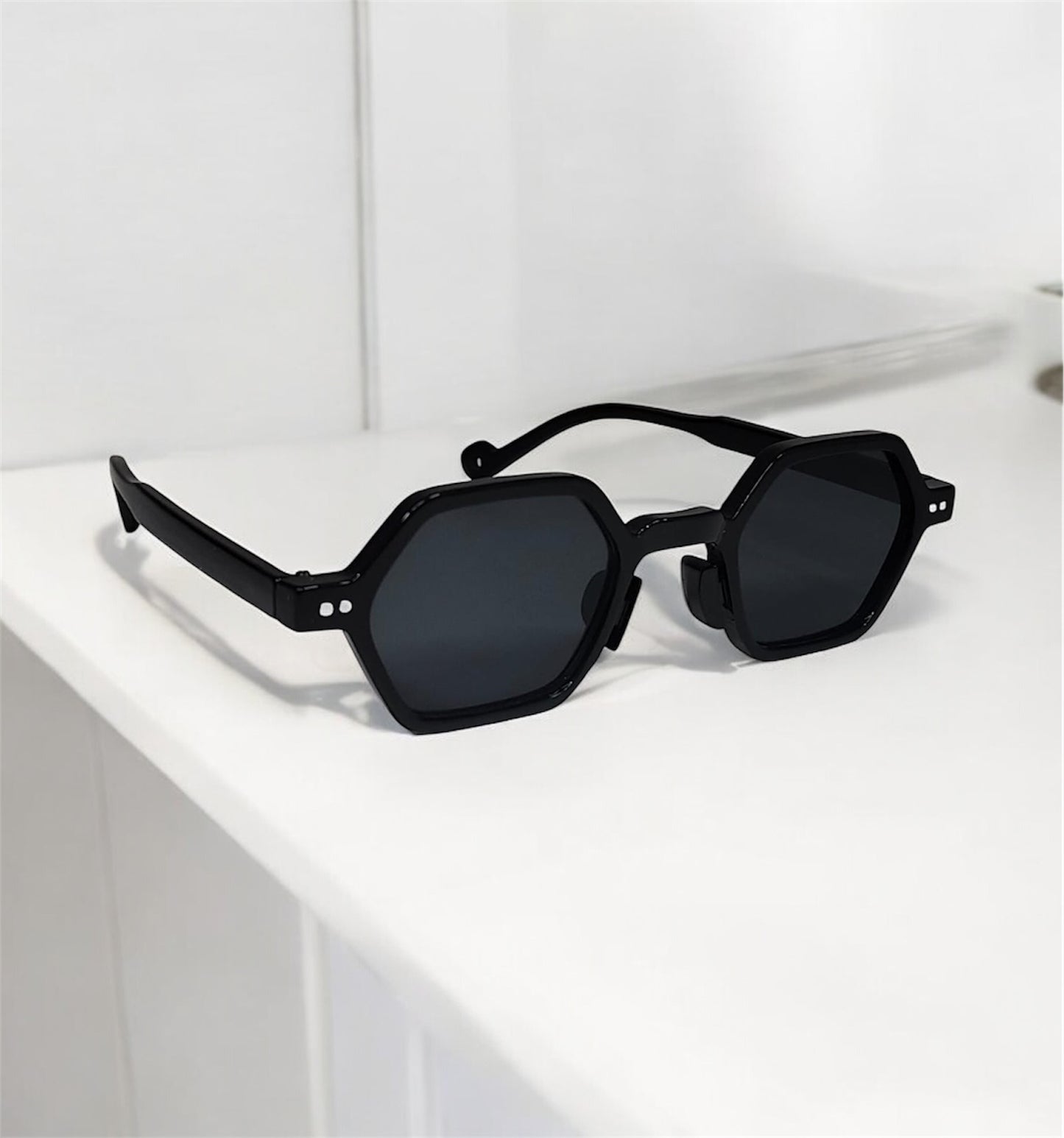Trendy Retro Unisex